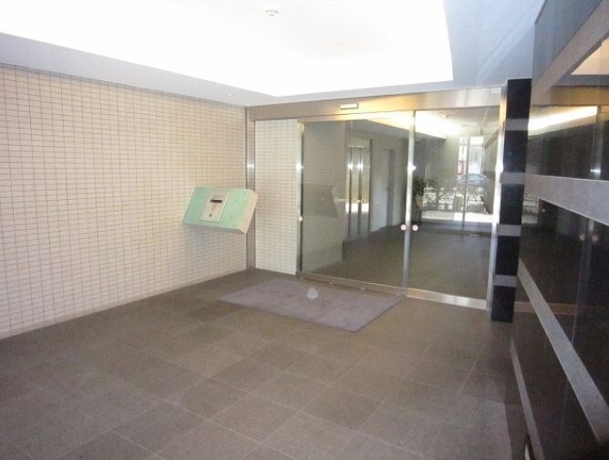 本駒込駅 徒歩5分 6階の物件外観写真