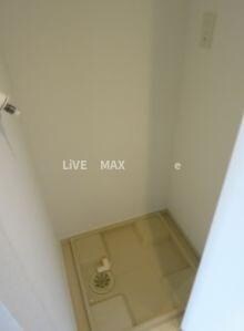 明治神宮前駅 徒歩8分 3階の物件内観写真