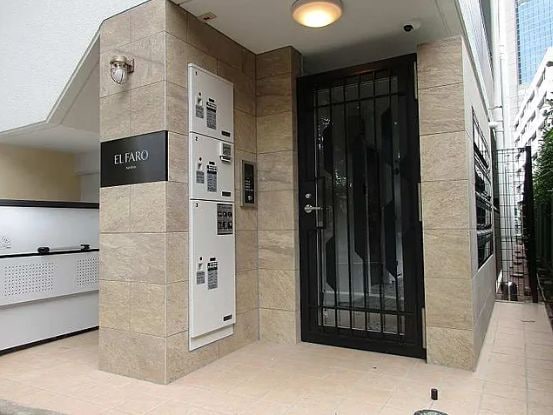 エルファーロ練馬の物件外観写真