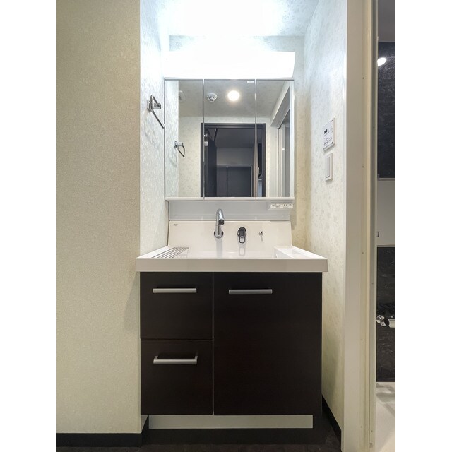 シェル中野弥生町の物件内観写真