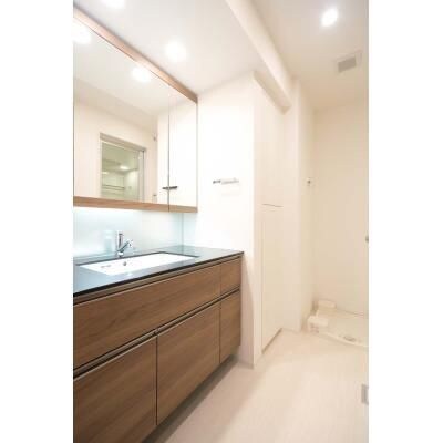 新宿三丁目駅 徒歩9分 51階の物件内観写真