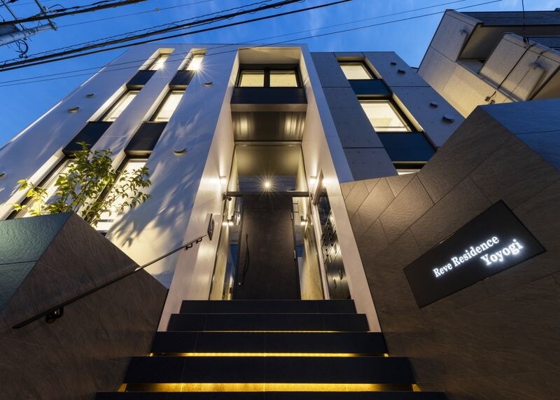 ReveResidence代々木の物件外観写真