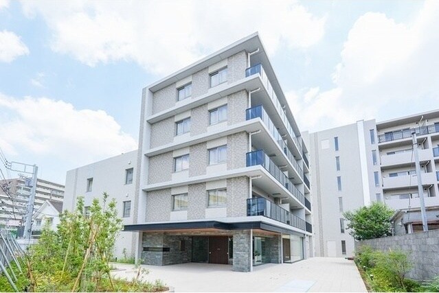 ルーウェ東大泉の物件外観写真