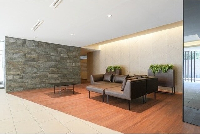 ルーウェ東大泉の物件外観写真