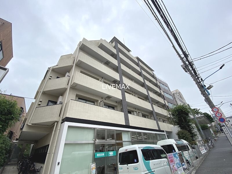 カスタリア新宿夏目坂の物件外観写真