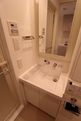 プラウドフラット代々木八幡の物件内観写真