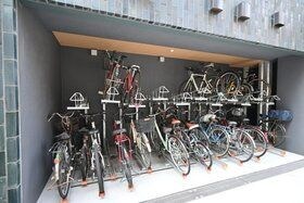 ライオンズミレス蔵前の物件外観写真