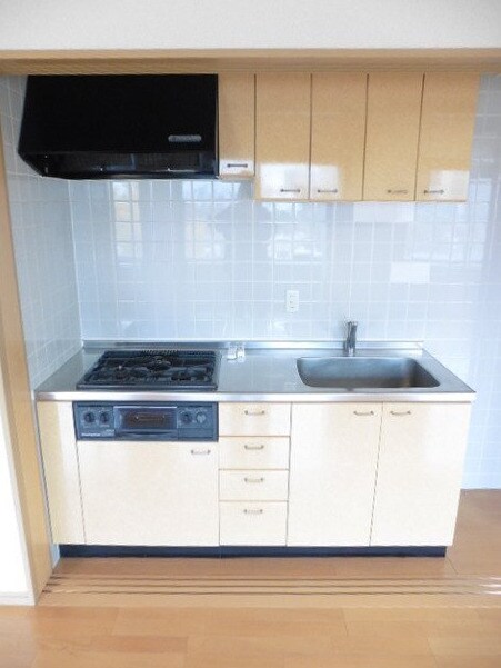 白金台アパートメントの物件内観写真