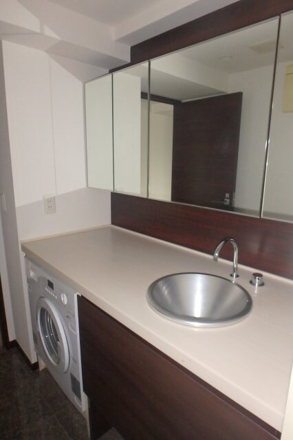 ドゥーエ日本橋の物件内観写真