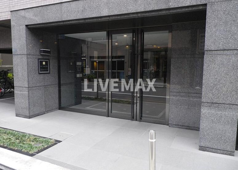 ルーブル大島の物件外観写真