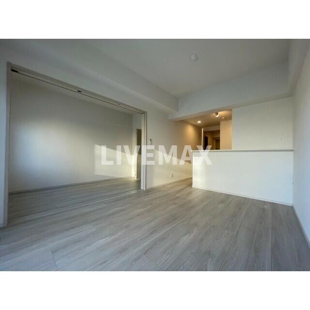 ラグゼナ東陽町の物件内観写真