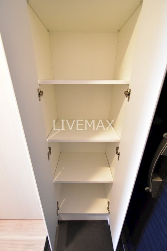 プラウドフラット渋谷笹塚の物件内観写真