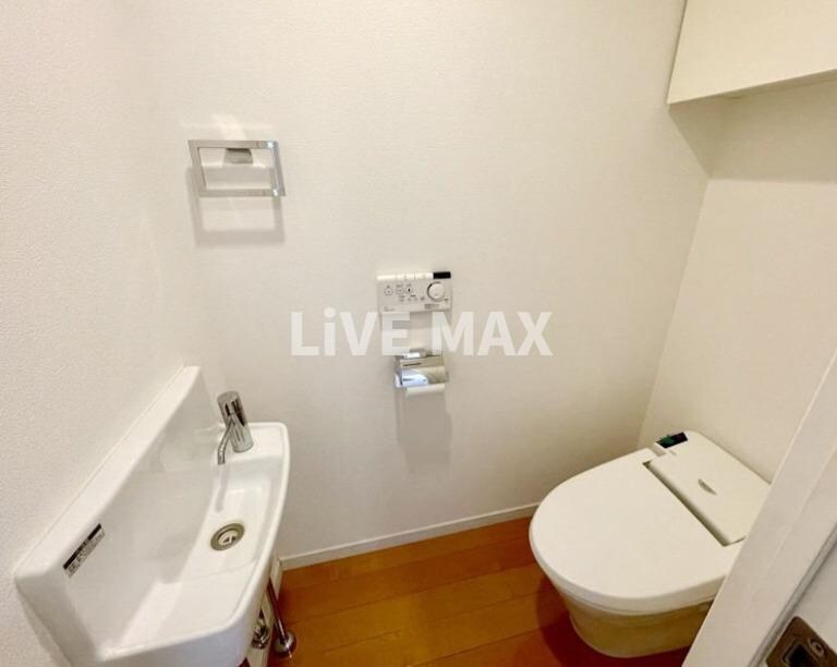 アジリア南麻布J'sの物件内観写真