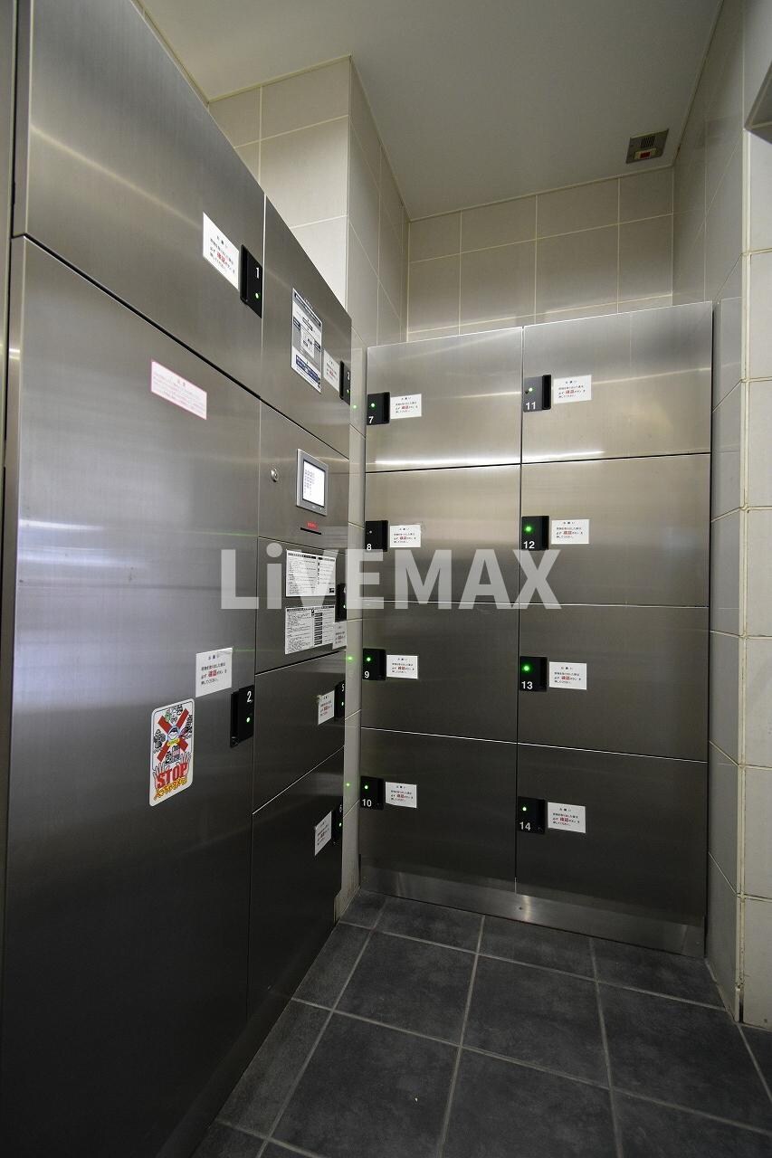 プライムアーバン初台の物件外観写真