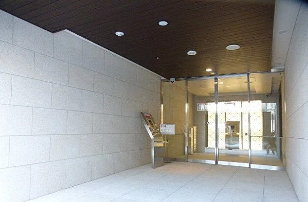 ウェリス六本木の物件外観写真