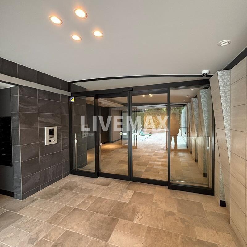 パークナードフィット南青山Ｇａｒｄｅｎの物件内観写真