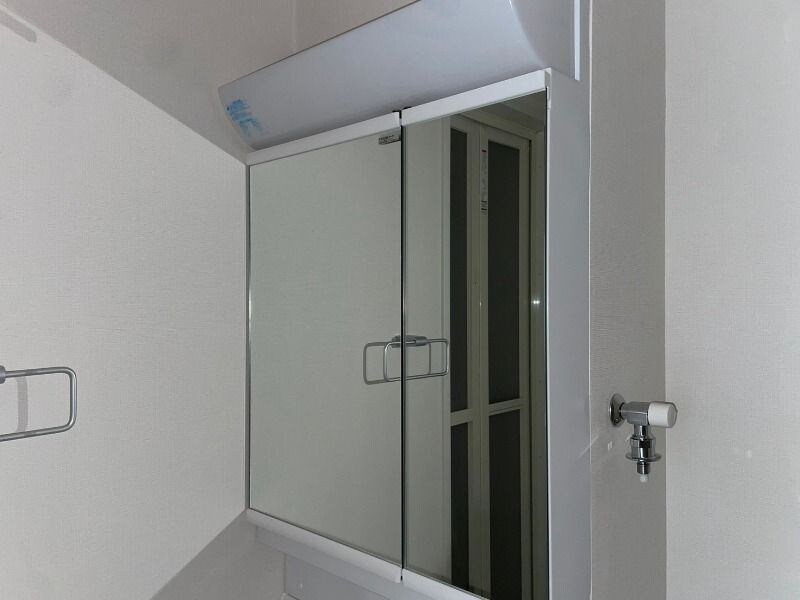 CREAL新富町の物件内観写真