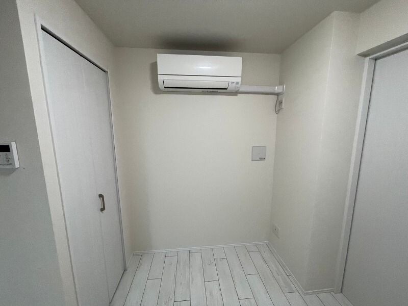 CREAL新富町の物件内観写真