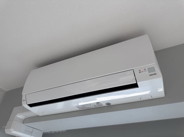 オーパスレジデンス南青山の物件内観写真