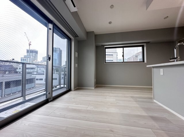 オーパスレジデンス南青山の物件内観写真