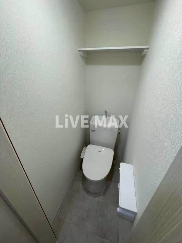 ニューハイツ八丁堀の物件内観写真