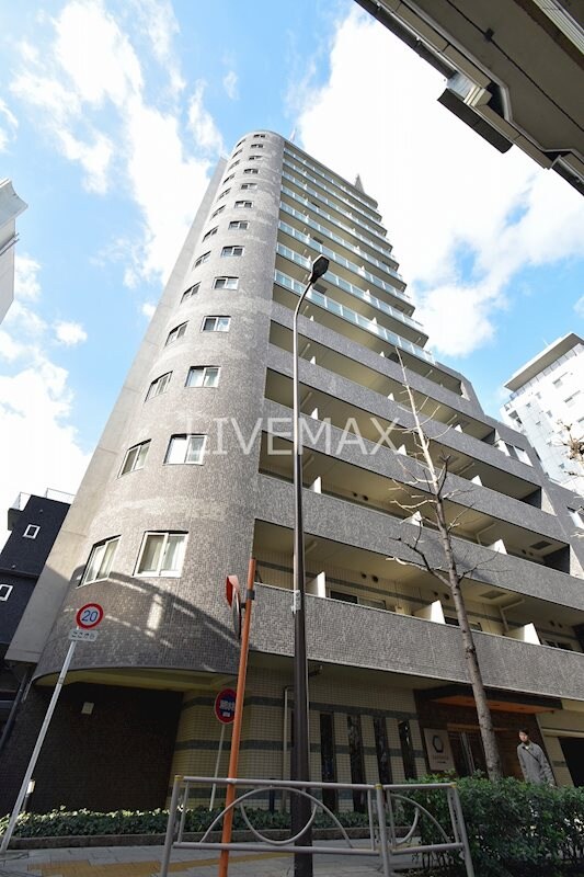 カスタリア初台の物件外観写真