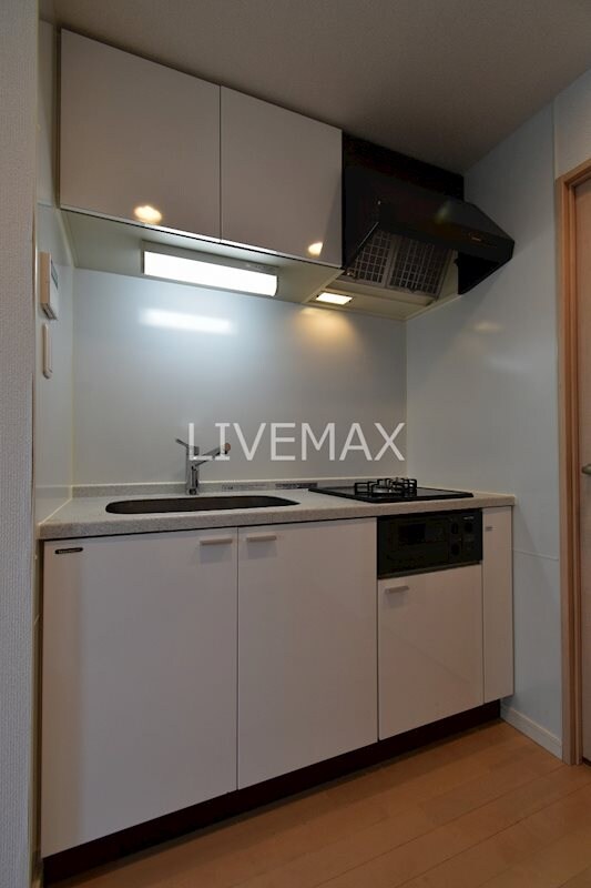 カスタリア初台の物件内観写真