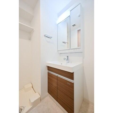 グランカーサ上野松が谷の物件内観写真