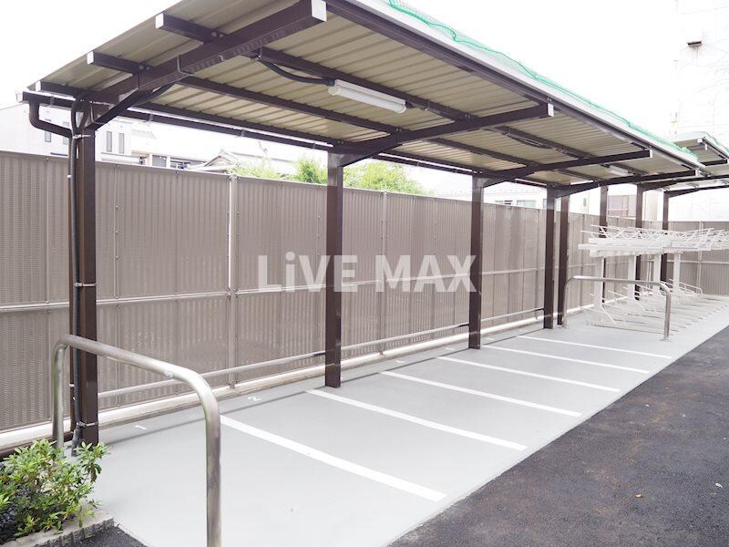 ルーブル大島弐番館の物件外観写真