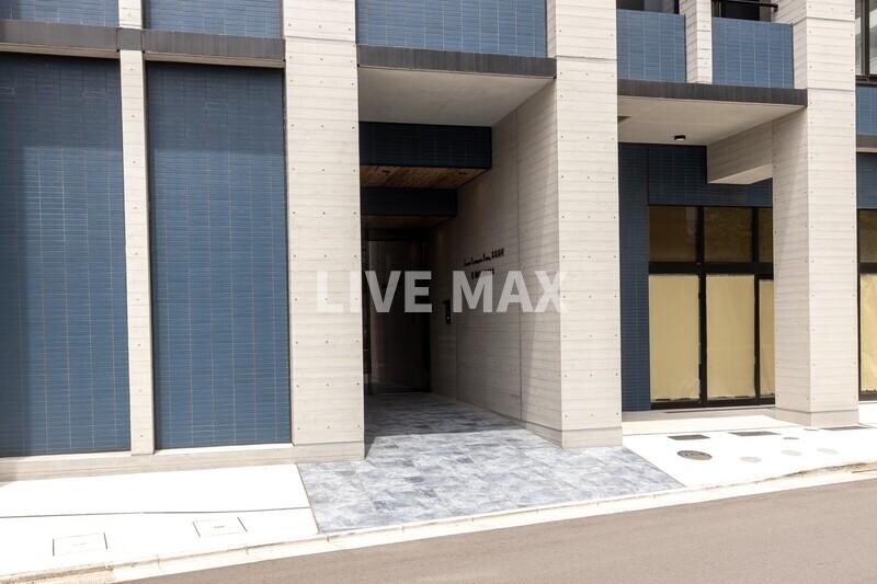 TKB高尾稲荷の物件外観写真