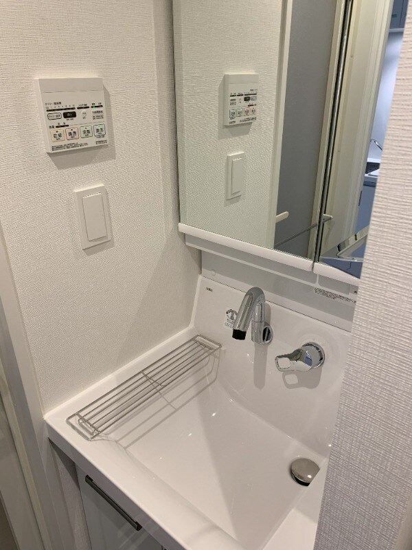 初台駅 徒歩6分 3階の物件内観写真