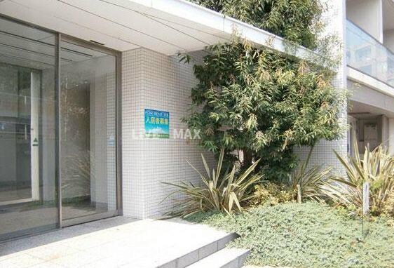 明治神宮前駅 徒歩8分 3階の物件外観写真