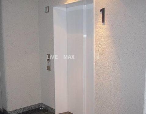 明治神宮前駅 徒歩8分 3階の物件内観写真