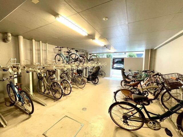 レジディア日本橋浜町の物件外観写真