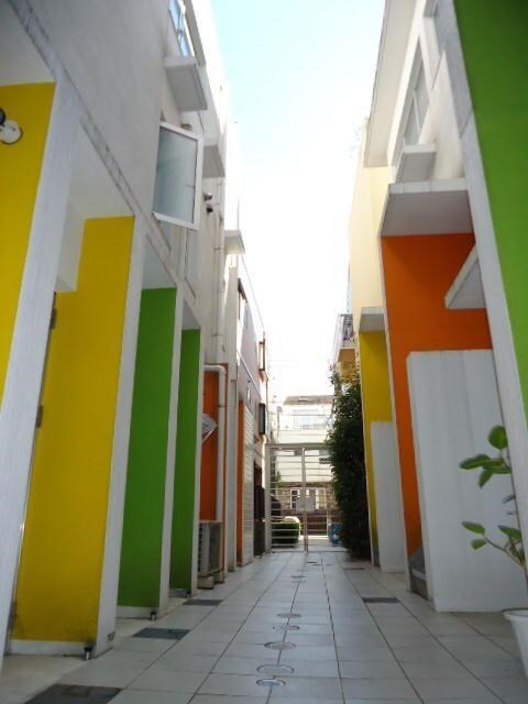 外苑前駅 徒歩8分 2階の物件外観写真