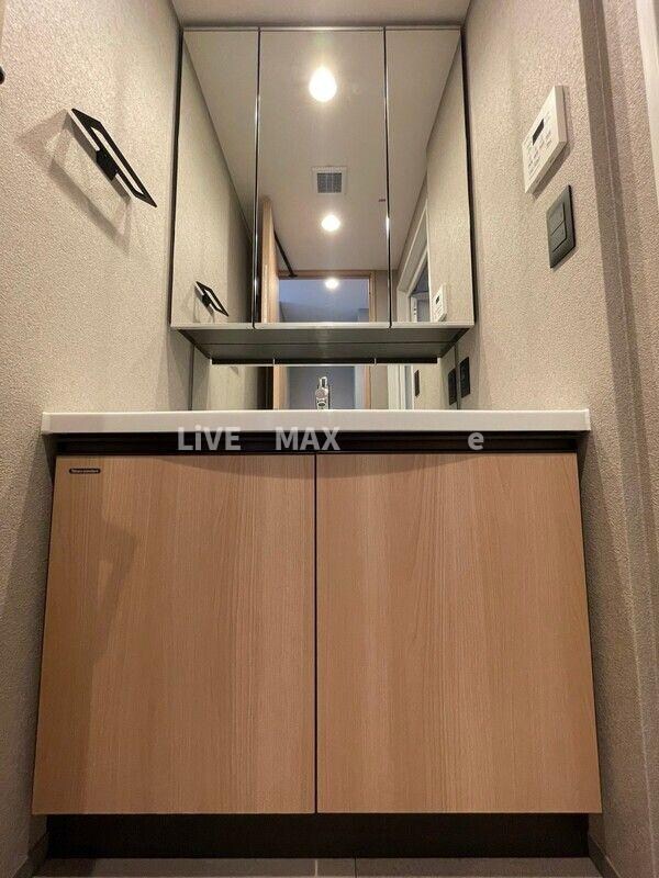 ルミークアン桜新町の物件内観写真