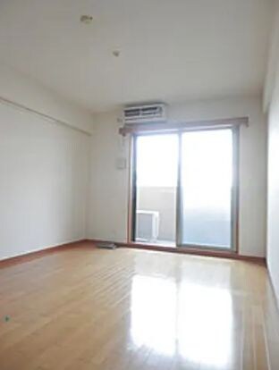 六本木ライズハウスの物件内観写真