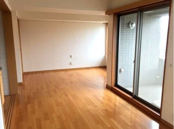 白金台アパートメントの物件内観写真