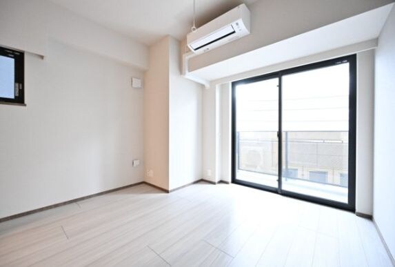 GRANSITE NAKAMEGUROの物件内観写真