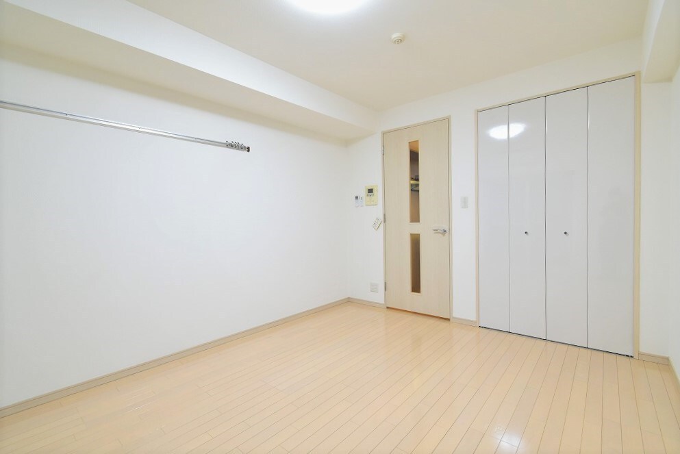 新宿御苑前駅 徒歩3分 2階の物件内観写真