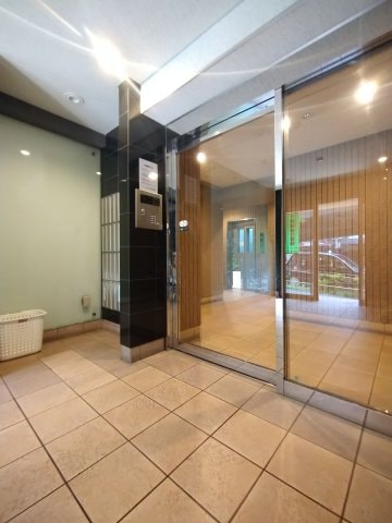 リクレイシア西麻布Ⅰ番館の物件外観写真