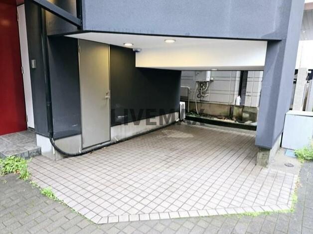 下目黒戸建の物件外観写真