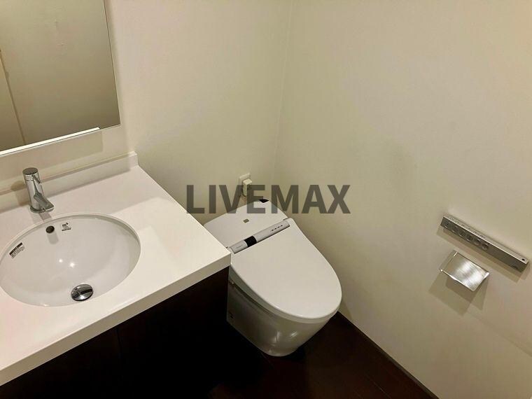 下目黒戸建の物件内観写真