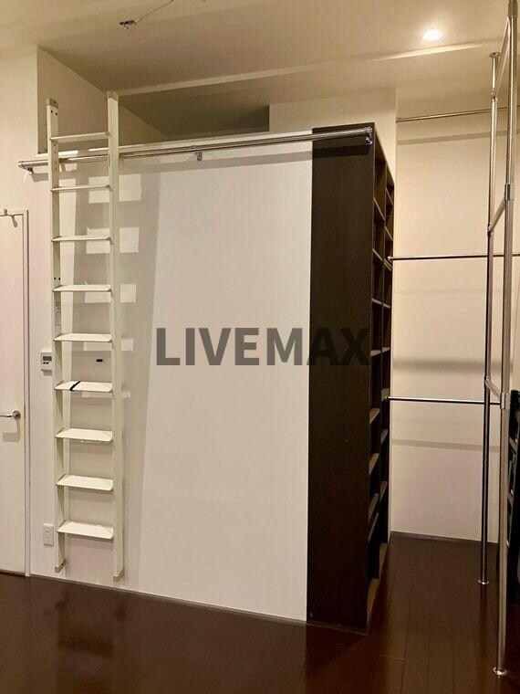 下目黒戸建の物件内観写真