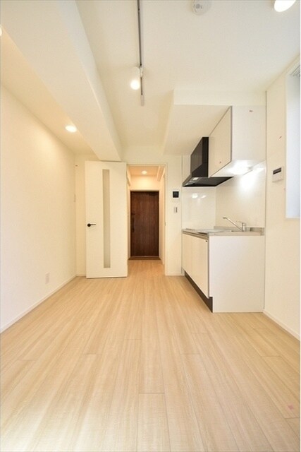 ファーヴァル代々木上原の物件内観写真