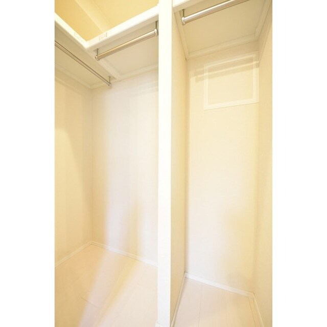 グローリオシェルト神宮前の物件内観写真