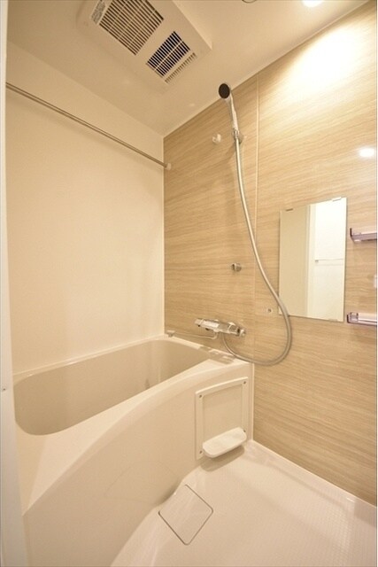 ファーヴァル代々木上原の物件内観写真