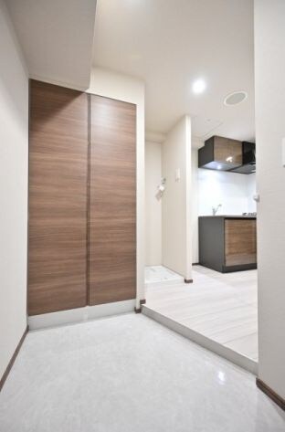 GRANSITE NAKAMEGUROの物件内観写真