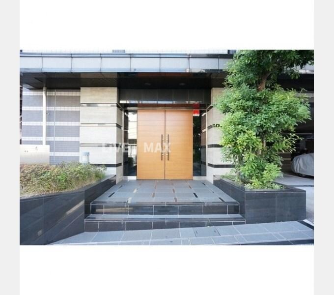 ジェイフラッツ初台の物件外観写真