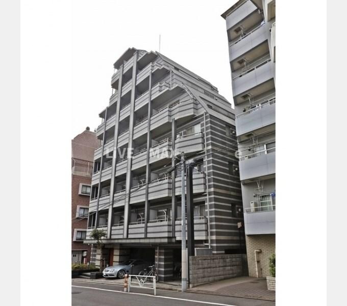 ジェイフラッツ初台の物件外観写真